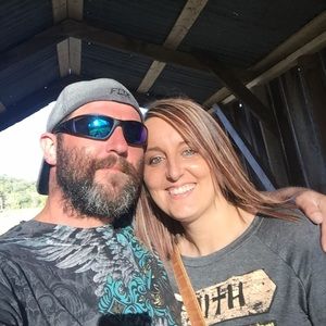 Meet your Posher, Casey